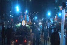 PM Modi is doing road show in Ranchi, watch video