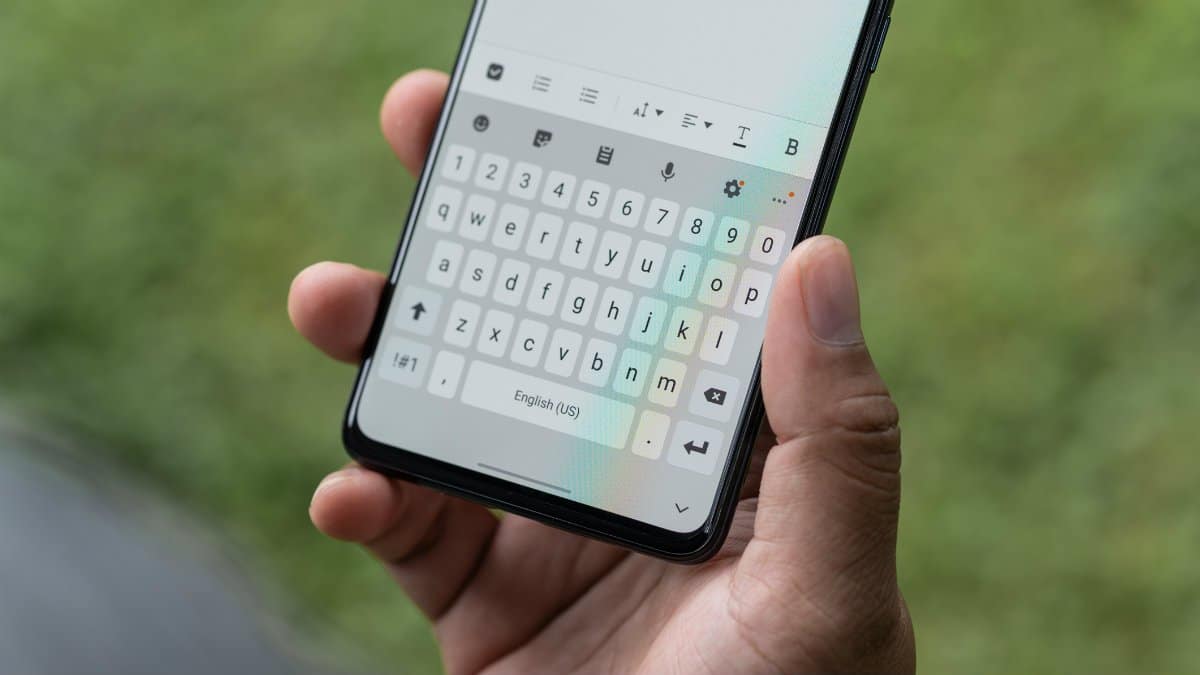 Make these minor changes in keyboard setting for quick typing in Smartphone
