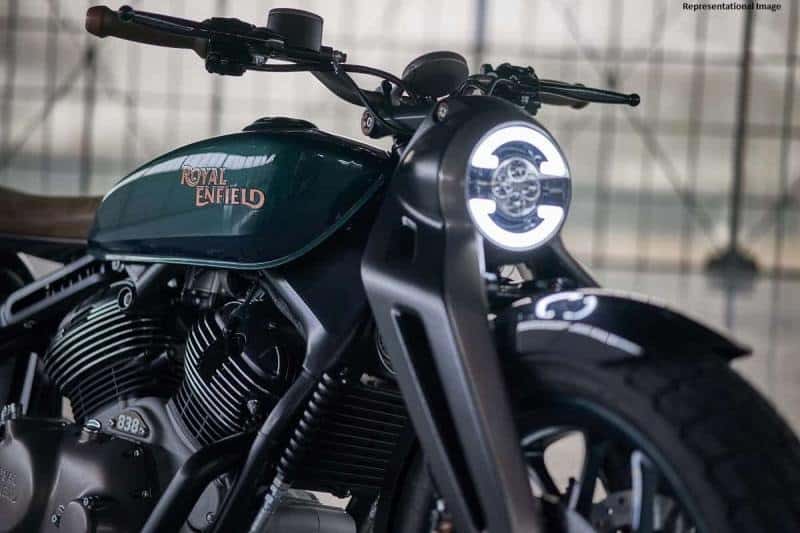 Royal Enfield bike prices fall, know how much profit you will get on buying a bike