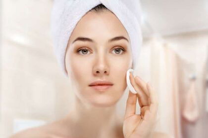 Follow these steps to maintain the glow of the skin