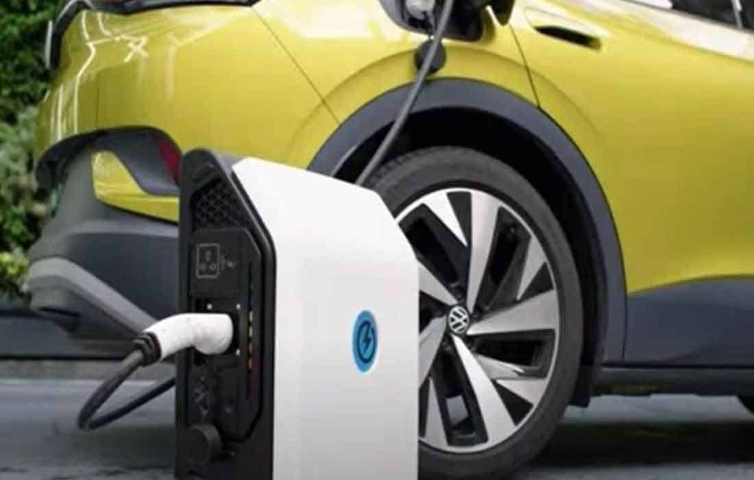 AAR Said electric-vehicles-18-percent-gst-on-battery-charging