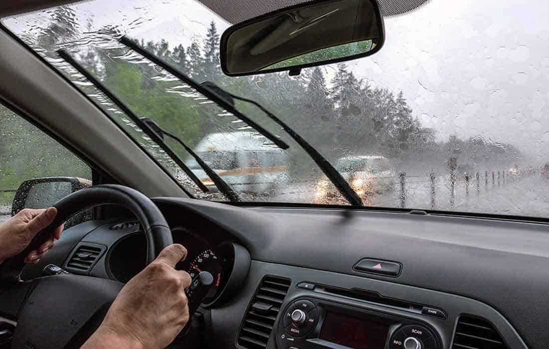 Driving in Rain Be careful before driving in heavy rain