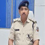Ranchi SSP Chandan Kumar Sinha put Thakur village police station in-charge Krishna Kumar on the line.