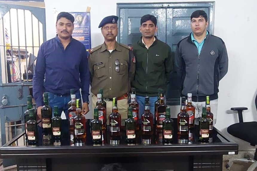 One arrested with Liquor in Hatia