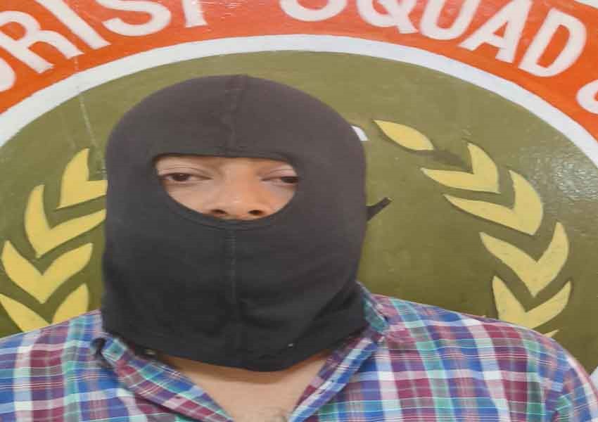 https://navbharattimes.indiatimes.com/state/jharkhand/ranchi/jharkhand-gangsters-aman-srivastava-gang-two-members-arrested-with-50-lakh-cash-success-in-film-style/articleshow/102010069.cms