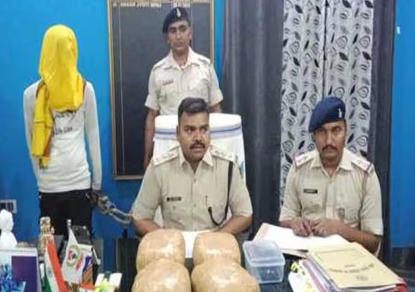 Youth Arrested with Ganja