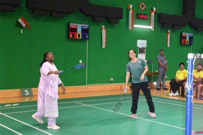 President Draupadi Murmu Played Badminton